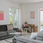 Oleander By Domus Mirus - Rooftop Cinema & Pool & 6min Walk To