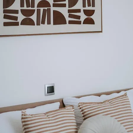 Vila Oleander By Domus Mirus - Rooftop Cinema & Pool & 6min Walk To *