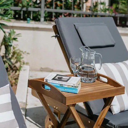Oleander By Domus Mirus - Rooftop Cinema & Pool & 6min Walk To *